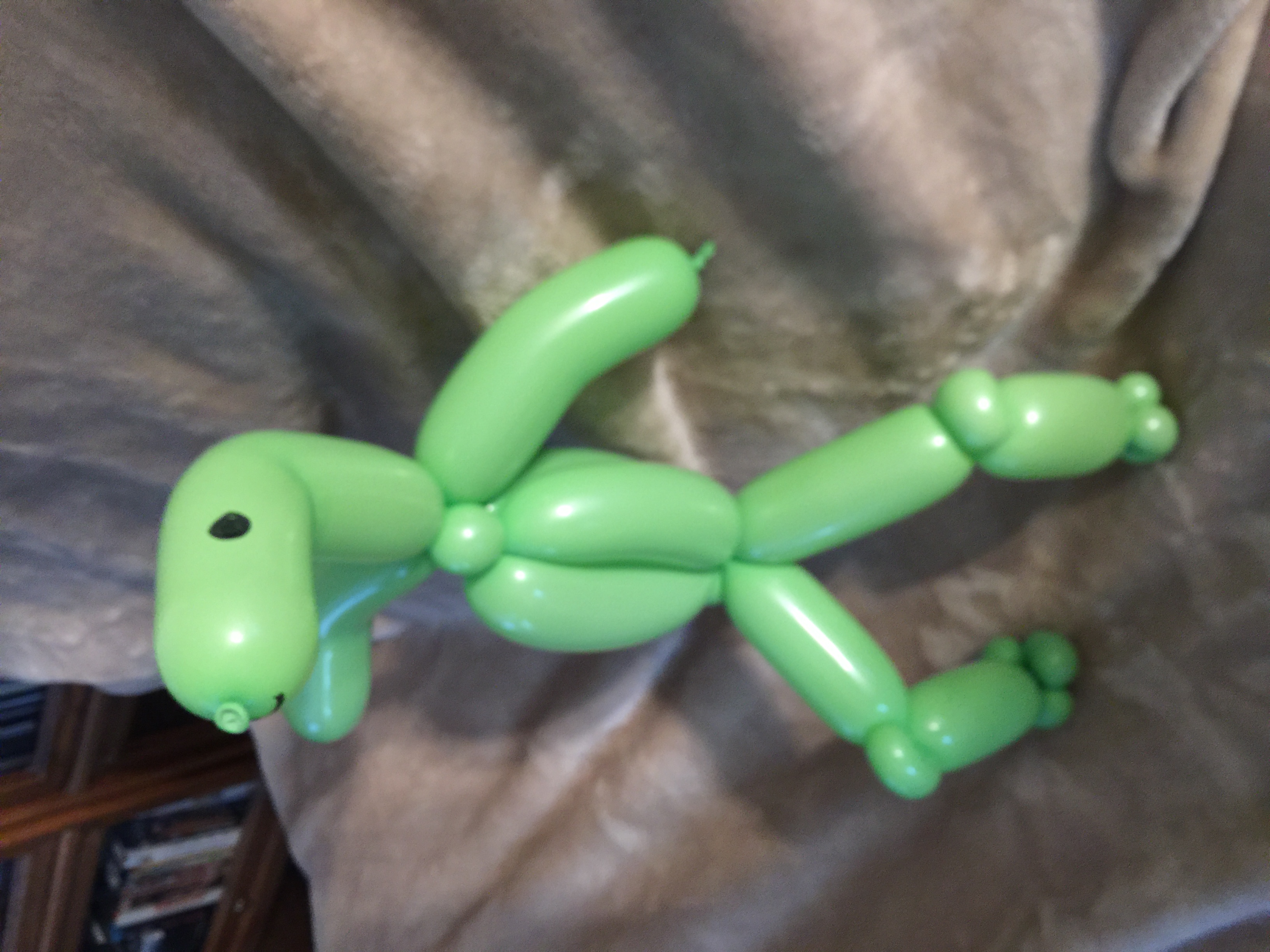 dinosaur-balloon